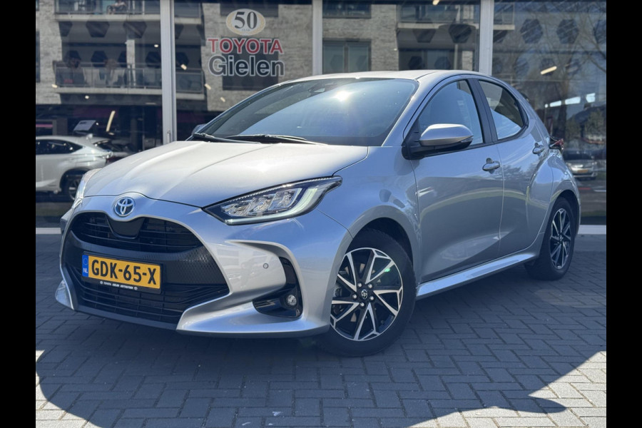 Toyota Yaris 1.5 Hybrid Dynamic Premium | Dodehoekherkenning, Parkeersensoren, Keyless, 16 inch, Stoelverwarming
