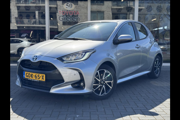 Toyota Yaris 1.5 Hybrid Dynamic Premium | Dodehoekherkenning, Parkeersensoren, Keyless, 16 inch, Stoelverwarming