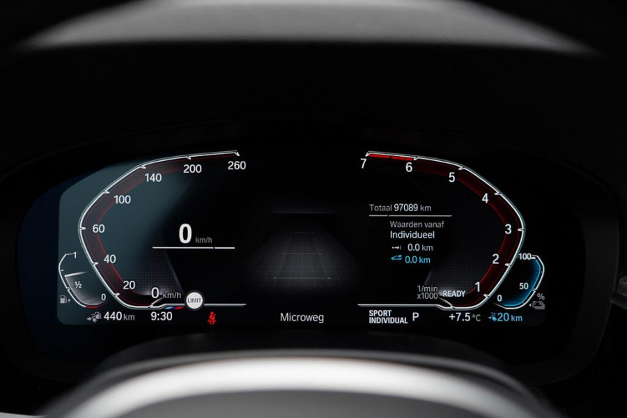 BMW 5 Serie 530e High Executive / M-Sport / Drive Assist Plus / Stoel-Stuurverwarming