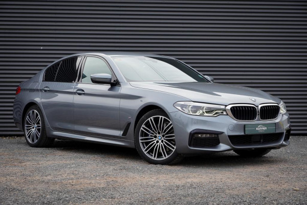 BMW 5 Serie 530e High Executive / M-Sport / Drive Assist Plus / Stoel-Stuurverwarming