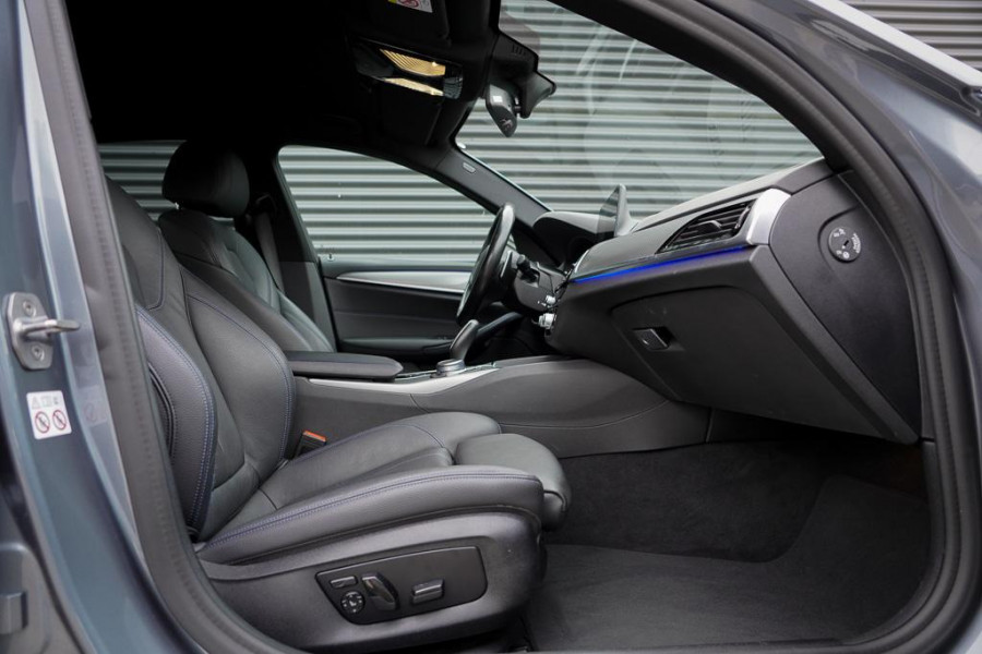 BMW 5 Serie 530e High Executive / M-Sport / Drive Assist Plus / Stoel-Stuurverwarming