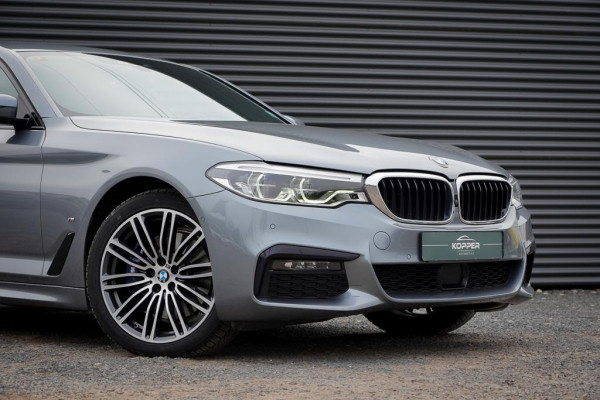 BMW 5 Serie 530e High Executive / M-Sport / Drive Assist Plus / Stoel-Stuurverwarming