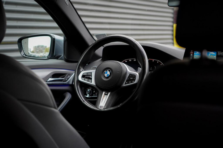 BMW 5 Serie 530e High Executive / M-Sport / Drive Assist Plus / Stoel-Stuurverwarming
