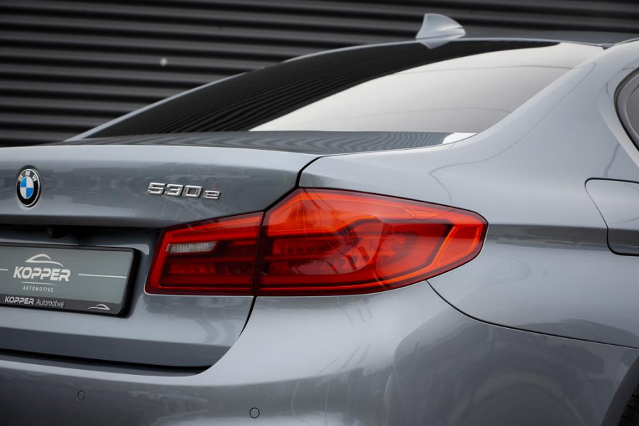 BMW 5 Serie 530e High Executive / M-Sport / Drive Assist Plus / Stoel-Stuurverwarming