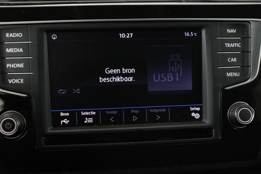 Volkswagen Touran 1.4 TSI Highline 7-persoons | Stoelverwarming | Full LED | Adaptive cruise | Navigatie | DAB | Climate control | PDC | Bluetooth