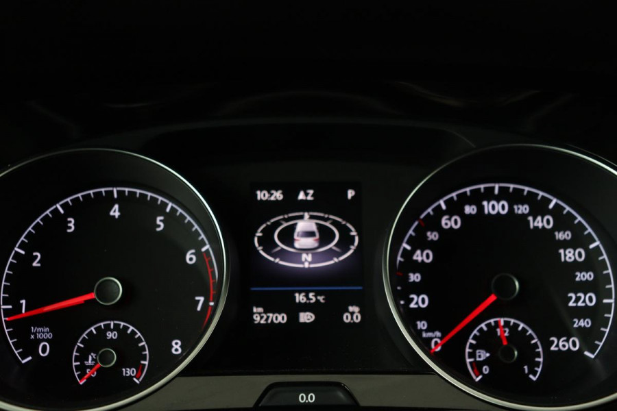 Volkswagen Touran 1.4 TSI Highline 7-persoons | Stoelverwarming | Full LED | Adaptive cruise | Navigatie | DAB | Climate control | PDC | Bluetooth