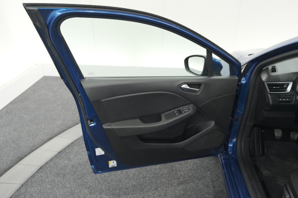 Renault Clio TCe 90 Zen | Parkeersensoren | Navigatie | Apple Carplay