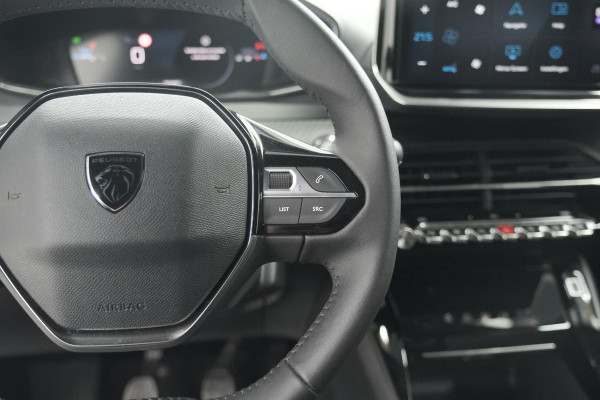Peugeot 2008 PureTech 100 Allure | 360 Camera | Dodehoekdetectie | Navigatie | Apple Carplay