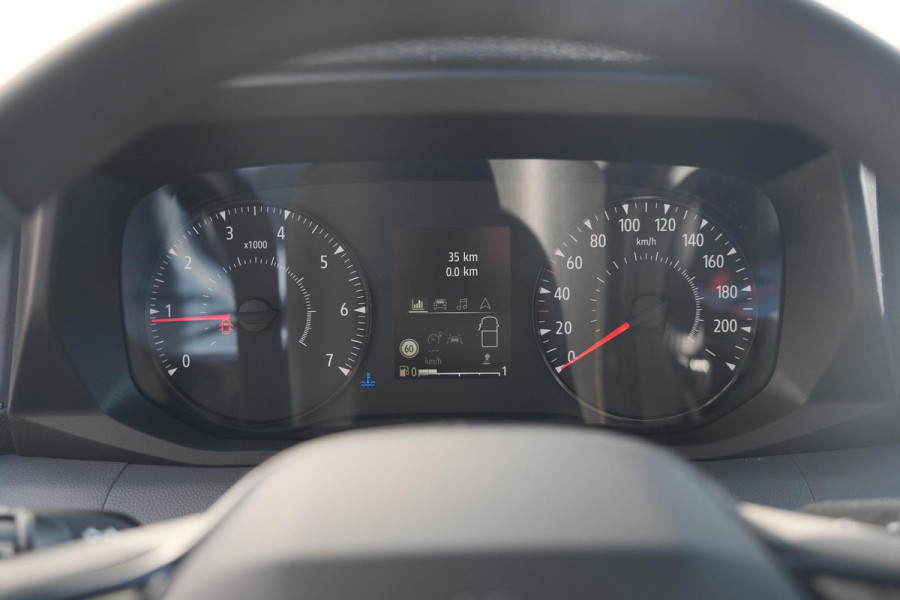 Renault Master T35 2.0 dCi 150 L3H2 Advance | Nieuw Model | Camera | Parkeersensoren | Apple Carplay
