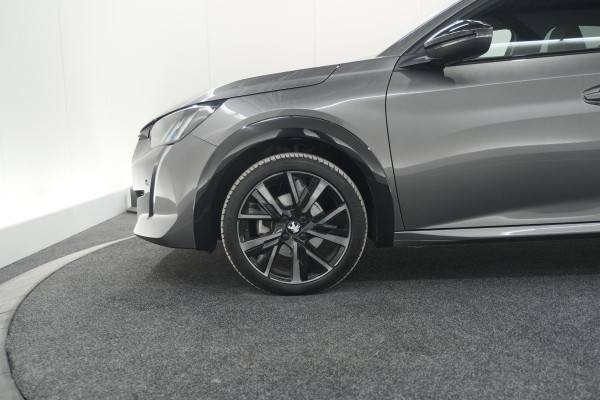 Peugeot 208 PureTech 100 GT | Camera | Adaptieve Cruise Control | Navigatie | Apple Carplay
