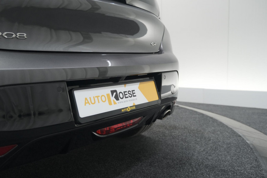 Peugeot 208 PureTech 100 GT | Camera | Adaptieve Cruise Control | Navigatie | Apple Carplay
