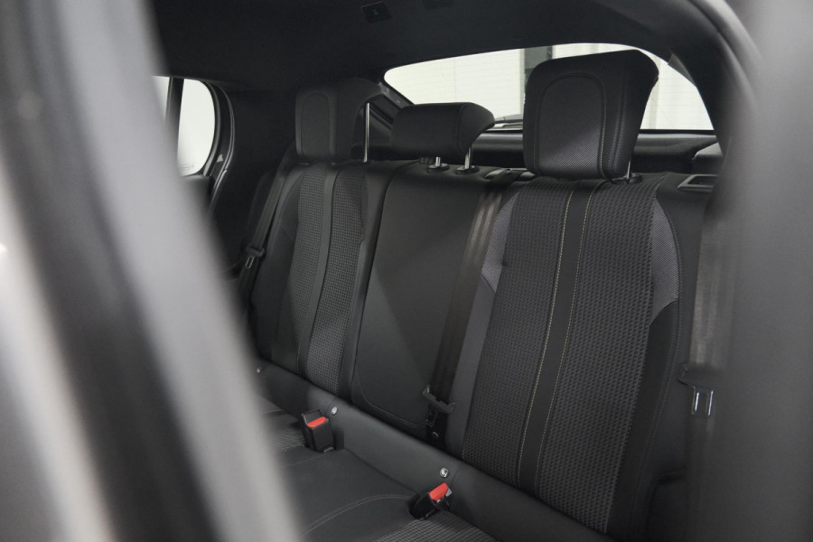 Peugeot 208 PureTech 100 GT | Camera | Adaptieve Cruise Control | Navigatie | Apple Carplay