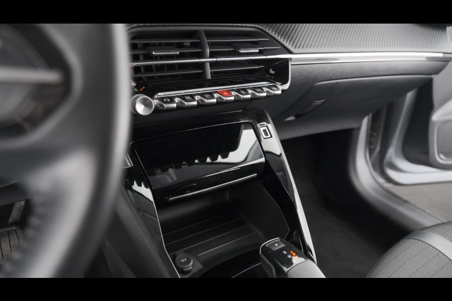 Peugeot 208 PureTech 100 EAT8 Allure | Parkeersensoren | Stoelverwarming | Apple Carplay | Climate Control