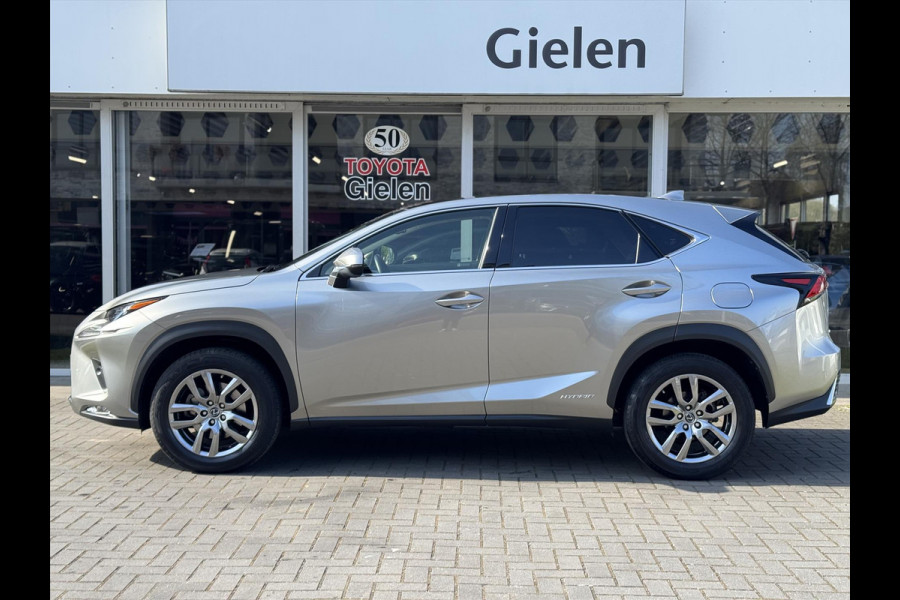 Lexus NX 300h AWD Luxury Line | Panoramadak, Premium Navigatie, Parkeersensoren, Leer, Stoelverwarming, Apple CarPlay/Android Auto
