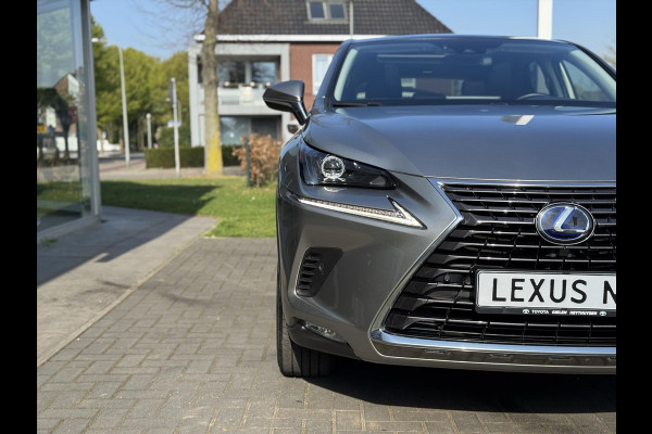 Lexus NX 300h AWD Luxury Line | Panoramadak, Premium Navigatie, Parkeersensoren, Leer, Stoelverwarming, Apple CarPlay/Android Auto