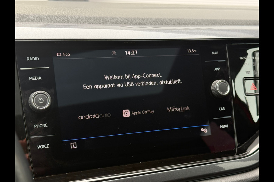 Volkswagen Polo 1.0 TSI DSG Highline Pano|LED|PDC|Dealer Onderhouden