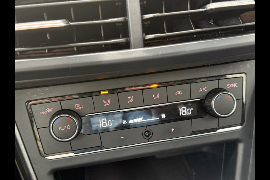 Volkswagen Polo 1.0 TSI DSG Highline Pano|LED|PDC|Dealer Onderhouden