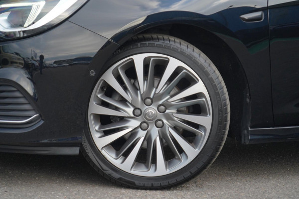 Opel Astra 1.6 Turbo Demo Edition / 121dkm NAP / Trekhaak / 200PK / Automaat / Sportstoelen / NL-Auto