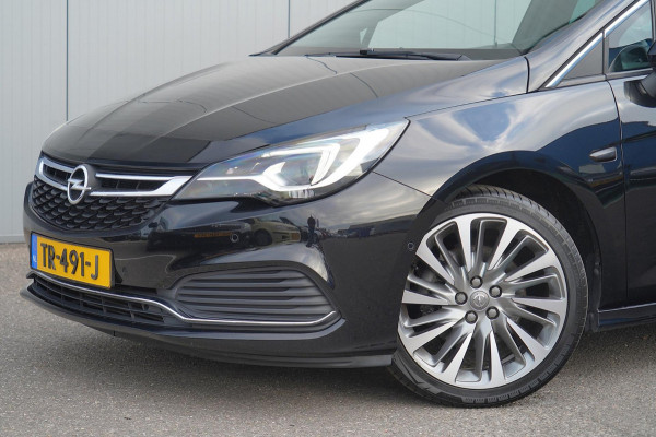 Opel Astra 1.6 Turbo Demo Edition / 121dkm NAP / Trekhaak / 200PK / Automaat / Sportstoelen / NL-Auto