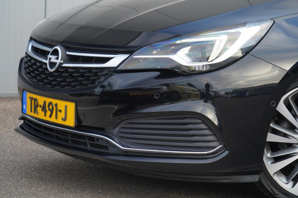 Opel Astra 1.6 Turbo Demo Edition / 121dkm NAP / Trekhaak / 200PK / Automaat / Sportstoelen / NL-Auto