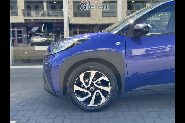 Toyota Aygo X 1.0 VVT-i Pulse Automaat | Stoelverwarming, Adaptieve cruise control, Apple carplay/android auto, Parkeercamera