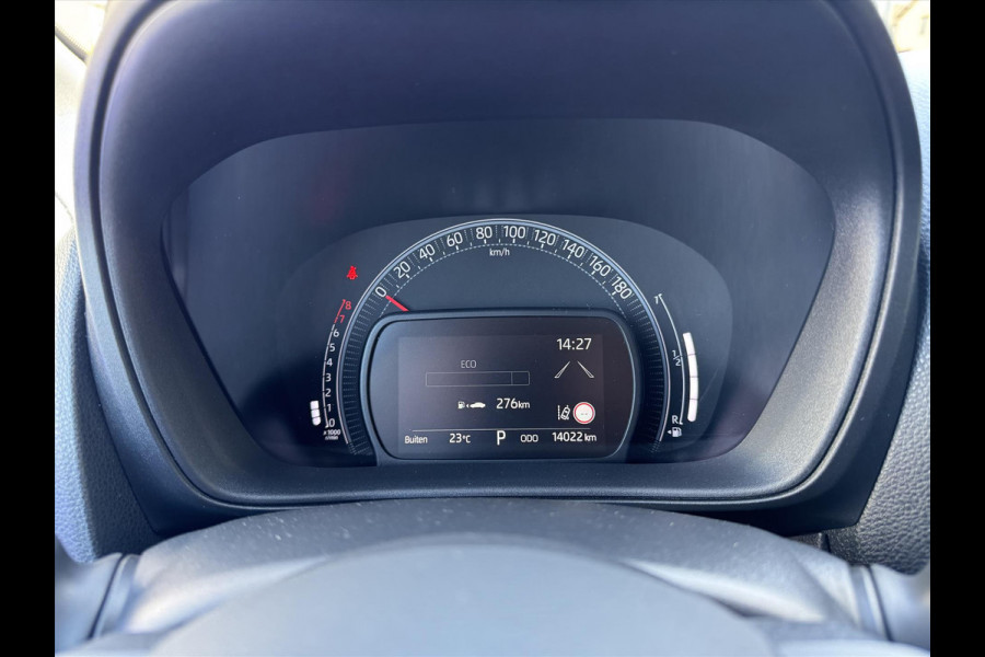 Toyota Aygo X 1.0 VVT-i Pulse Automaat | Stoelverwarming, Adaptieve cruise control, Apple carplay/android auto, Parkeercamera