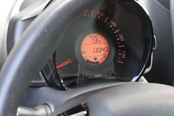 Peugeot 108 1.0 e-VTi 72PK ACTIVE | AIRCO | BLUETOOTH AUDIO | USB/AUX | LAGE KM STAND! |