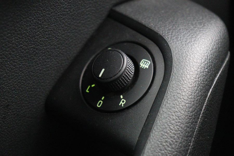 Škoda Octavia 1.6 TDI Ambition | Trekhaak | Carplay | Navigatie | Climate control | PDC | Cruise control | Getint glas