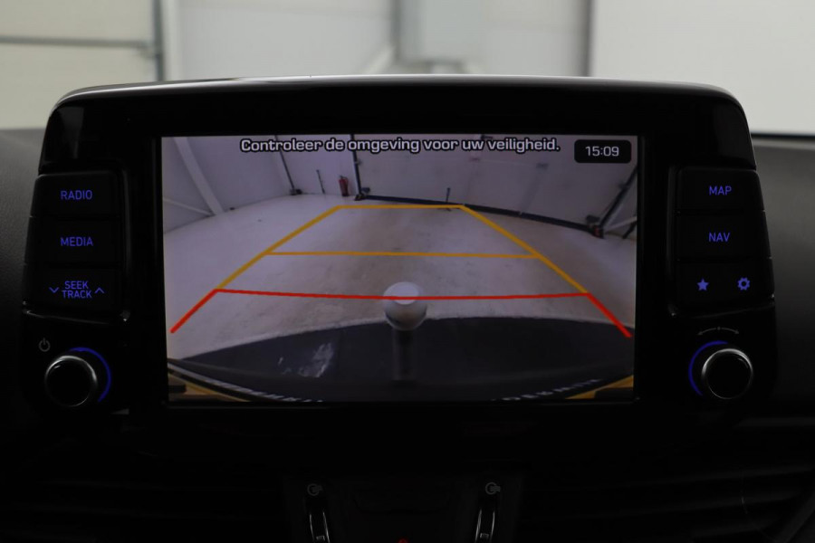Hyundai i30 Fastback 1.4 T-GDI Premium | Trekhaak | Carplay | Full LED | Half leder | Keyless | Navigatie | Camera | Climate control | PDC | Cruise control