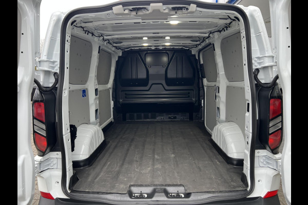 Ford Transit Custom 280 2.0 TDCI L1H1 Trend Zuid | Automaat | Nieuw model | Adaptive cruise control | Trekhaak | Stoelverwarming | Scherm | Laadruimte bescherming