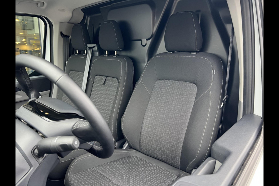 Ford Transit Custom 280 2.0 TDCI L1H1 Trend Zuid | Automaat | Nieuw model | Adaptive cruise control | Trekhaak | Stoelverwarming | Scherm | Laadruimte bescherming