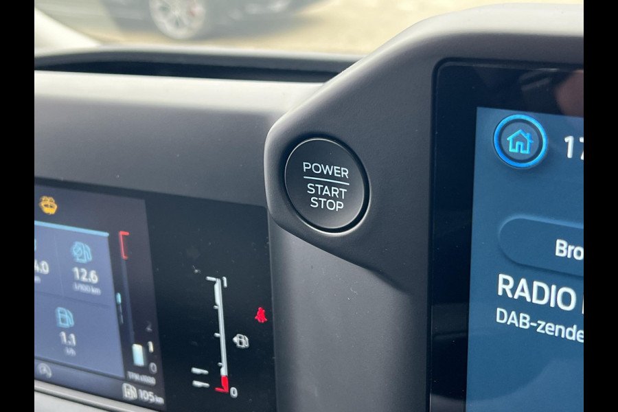 Ford Transit Custom 280 2.0 TDCI L1H1 Trend Zuid | Automaat | Nieuw model | Adaptive cruise control | Trekhaak | Stoelverwarming | Scherm | Laadruimte bescherming