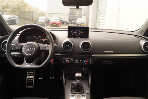 Audi A3 Sportback 35 TFSI 150pk CoD S-Line -NAVI-ECC-
