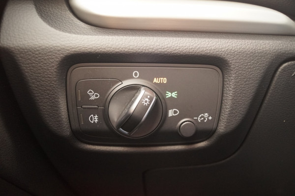 Audi A3 Sportback 35 TFSI 150pk CoD S-Line -NAVI-ECC-