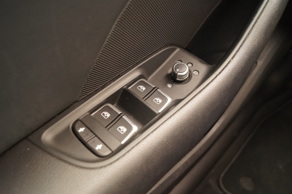 Audi A3 Sportback 35 TFSI 150pk CoD S-Line -NAVI-ECC-