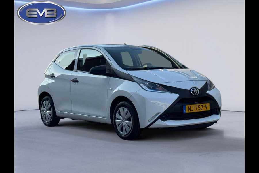 Toyota Aygo 1.0 VVT-i x-now, airco, 5 deurs,Nederlandse auto met nationale auto pas