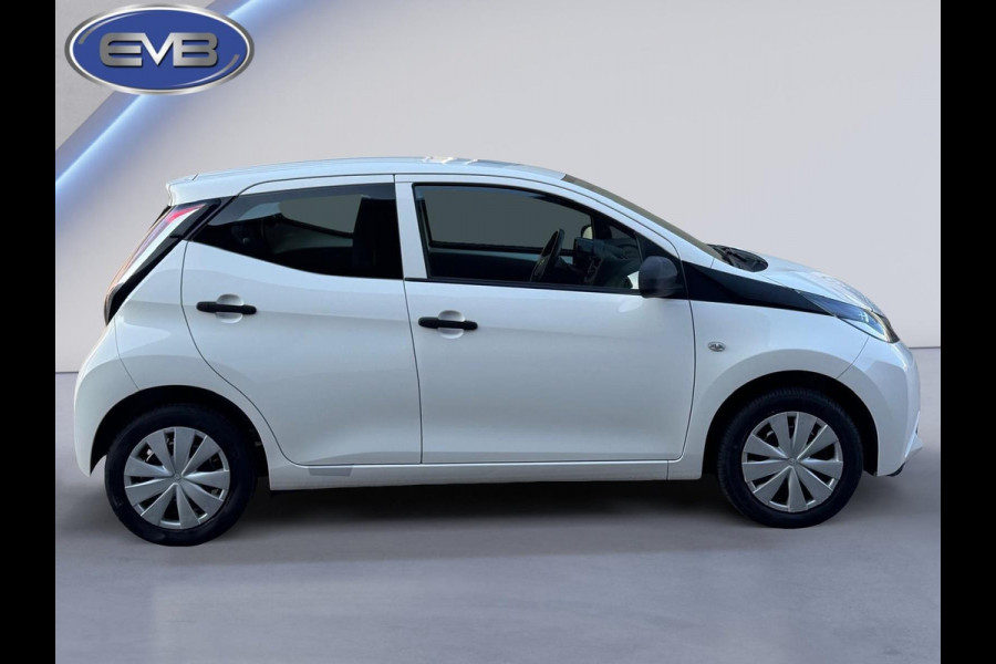 Toyota Aygo 1.0 VVT-i x-now, airco, 5 deurs,Nederlandse auto met nationale auto pas