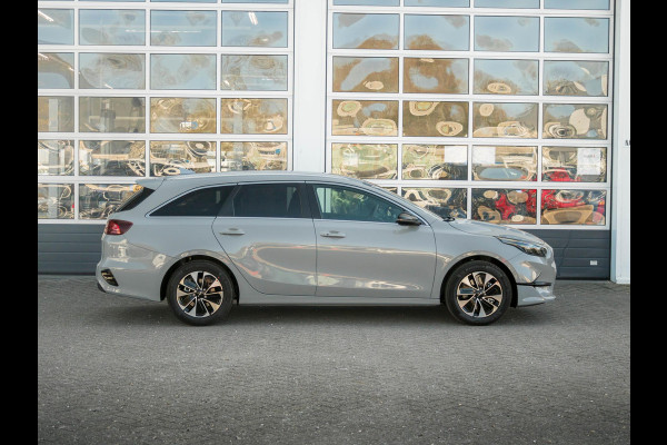 Kia Ceed Sportswagon 1.0 T-GDi Design Edition l Direct leverbaar  | ANWB Private Lease v.a. € 449,- | Camera | Apple Carplay | Adapt. Cruise | Stoel&Stuur Verwarming | Navi | Keyless