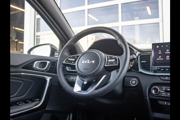 Kia Ceed Sportswagon 1.0 T-GDi Design Edition l Direct leverbaar  | ANWB Private Lease v.a. € 449,- | Camera | Apple Carplay | Adapt. Cruise | Stoel&Stuur Verwarming | Navi | Keyless