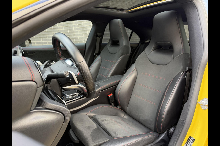Mercedes-Benz CLA-Klasse 220 AMG-Line | Panodak | Sfeerverlichting |