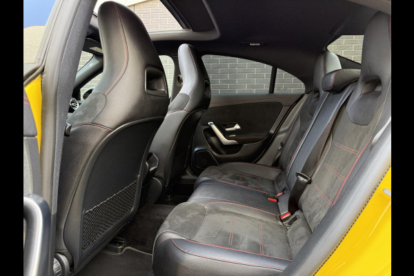 Mercedes-Benz CLA-Klasse 220 AMG-Line | Panodak | Sfeerverlichting |