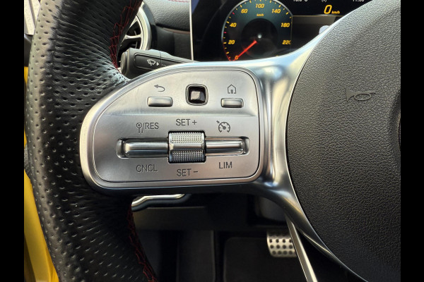 Mercedes-Benz CLA-Klasse 220 AMG-Line | Panodak | Sfeerverlichting |