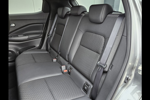 Nissan Juke 1.0-114 pk DIG-T N-Connecta -NIEUWSTE MODEL- Maar liefst ruim €. 11.000,- VOORDEEL: van €. 37.250,- voor €. 25.895,-  ! Slechts 2.800km ! Navigatie, Climate cntrl, Cruise Cntrl, Lane Assist. Metallic lak, LM wielen, Stoel-, stuur- en voorraamverw., Keyless