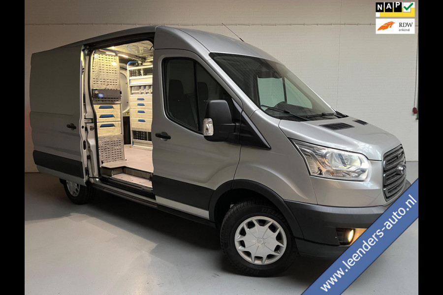 Ford Transit Servicewagen 350 2.0 TDCI euro6 L2H2 Trend 3Persoons Sortimo inrichting Airco Camera Grijs metallic RIJKLAARPRIJS!