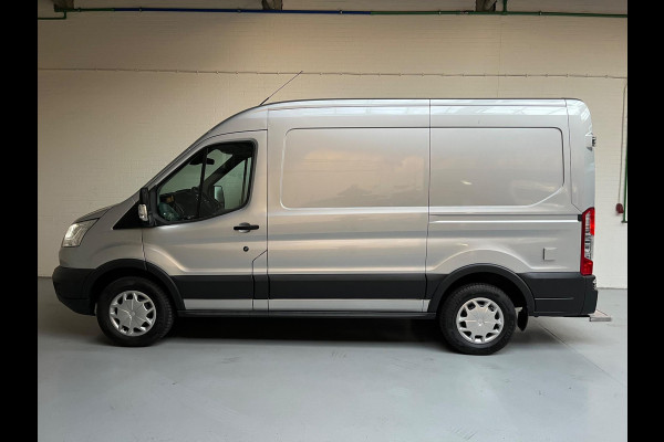 Ford Transit Servicewagen 350 2.0 TDCI euro6 L2H2 Trend 3Persoons Sortimo inrichting Airco Camera Grijs metallic RIJKLAARPRIJS!