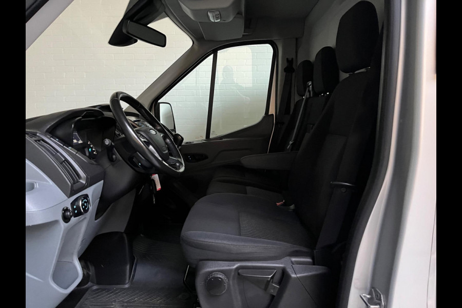 Ford Transit Servicewagen 350 2.0 TDCI euro6 L2H2 Trend 3Persoons Sortimo inrichting Airco Camera Grijs metallic RIJKLAARPRIJS!