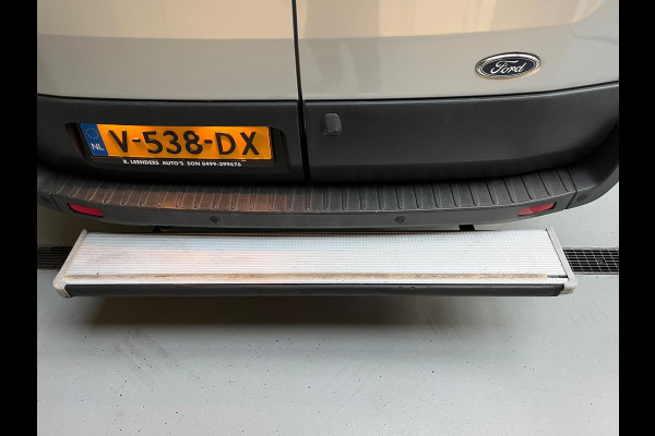 Ford Transit Servicewagen 350 2.0 TDCI euro6 L2H2 Trend 3Persoons Sortimo inrichting Airco Camera Grijs metallic RIJKLAARPRIJS!