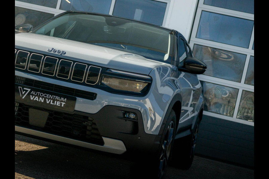 Jeep Avenger 1.2 e-Hybrid Summit | Schuif/Kanteldak | Leder&Winter Pack | Infotainment & Convenience Pack | Storm Grey