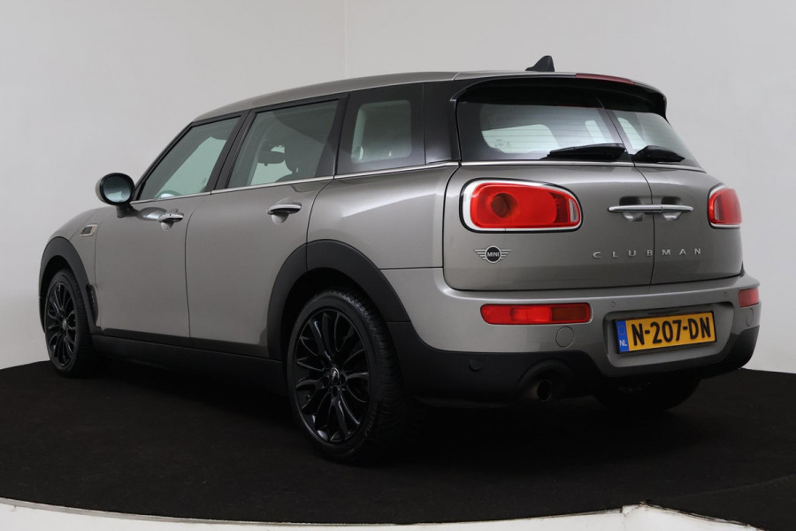 MINI Clubman 1.5 One Chili Automaat (NAVIGATIE, PARKEERSENSOREN, STOELV, CLIMATE CONTROL, GOED ONDERHOUDEN)