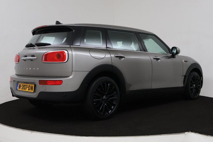 MINI Clubman 1.5 One Chili Automaat (NAVIGATIE, PARKEERSENSOREN, STOELV, CLIMATE CONTROL, GOED ONDERHOUDEN)